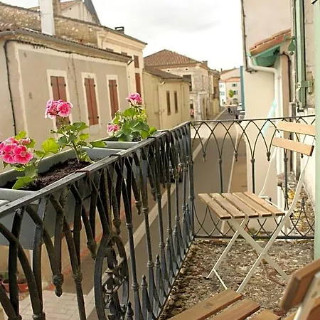 Madamenfrance Couette-café Monclar-d'Agenais